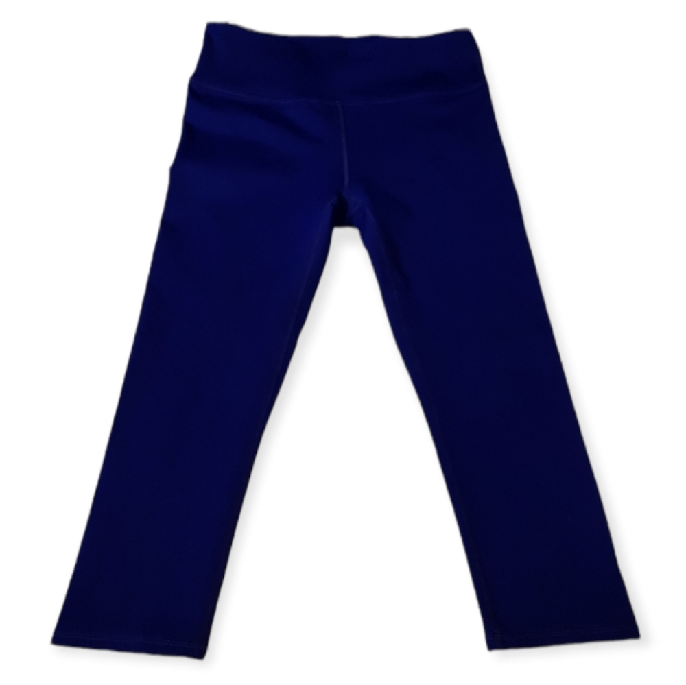 Fabletics Salar Compression Capri Legging Sz Small - image 1